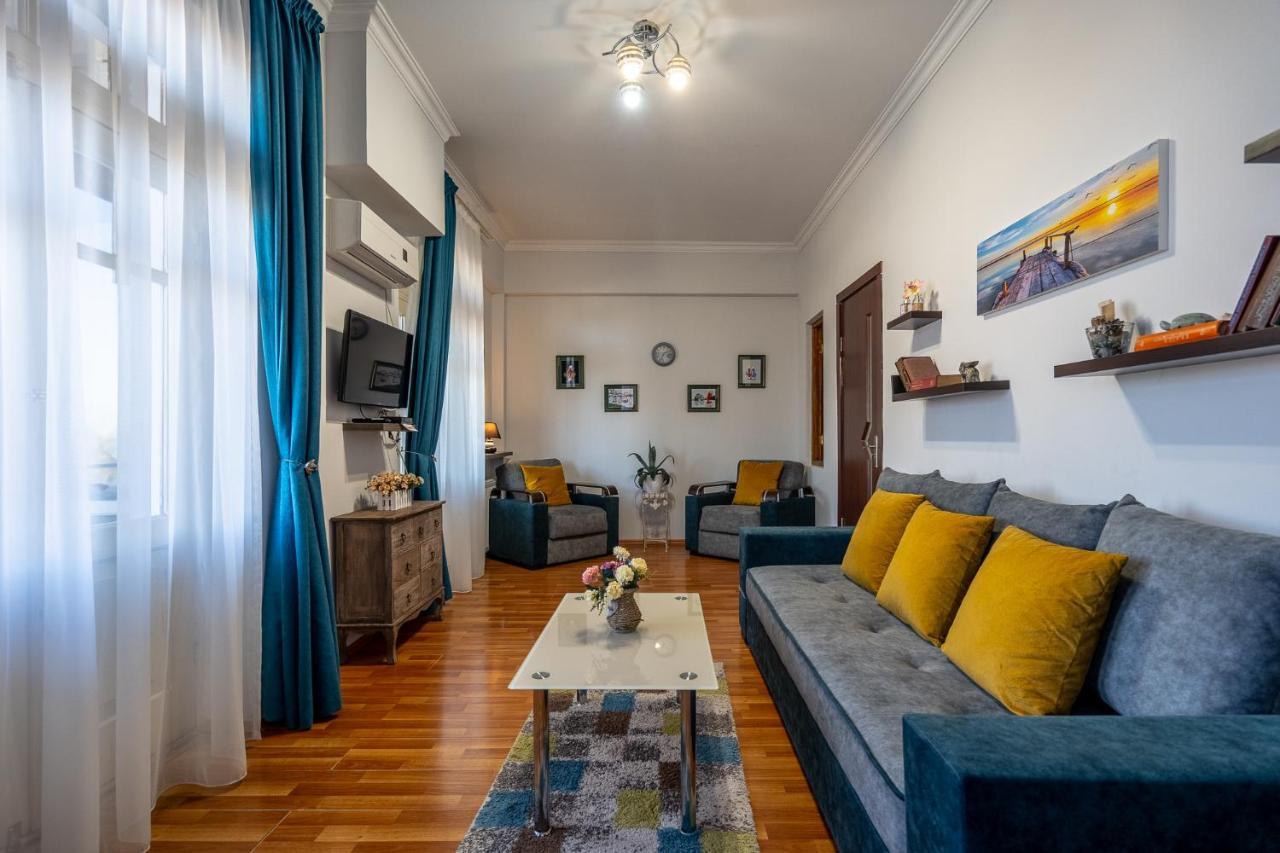 Golden View Apartment Tbilisi Eksteriør bilde