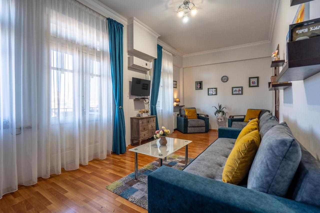 Golden View Apartment Tbilisi Eksteriør bilde